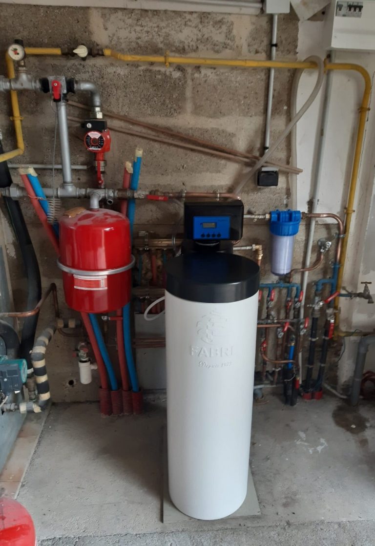 Installation d’un adoucisseur d’eau Ecotech à La Ferté-Bernard (Sarthe, 72)